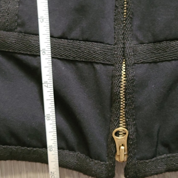 ESCADA SPORT Zipped Split Jacket in Black … - Picture 10 of 10